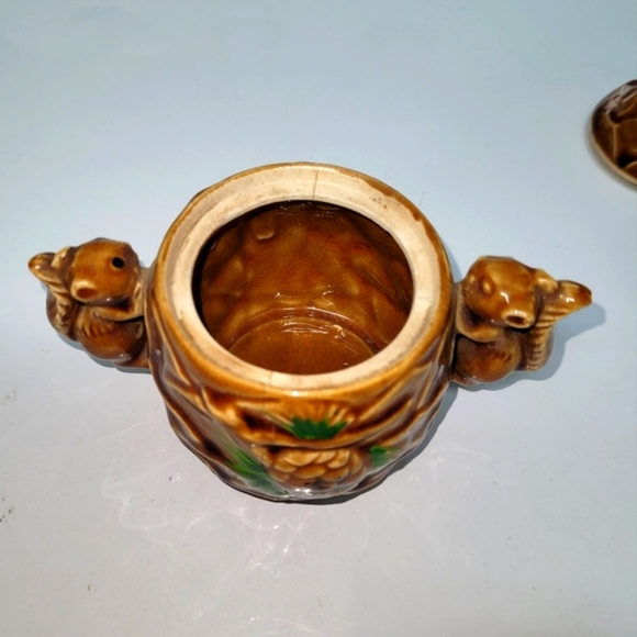 ❤️ 5 for $25 - Vintage Squirrel Acorn Cream and Sugar Serving Set - Picture 5 of 8